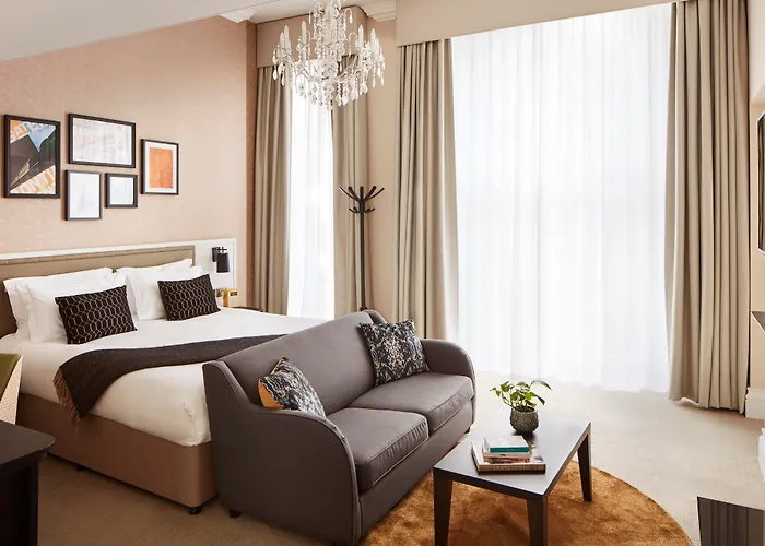 Clermont , VictoriaHotel Londres